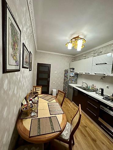 Продажа квартир: 3 комнаты, 68 м², Сталинка, 3 этаж, Евроремонт — 1