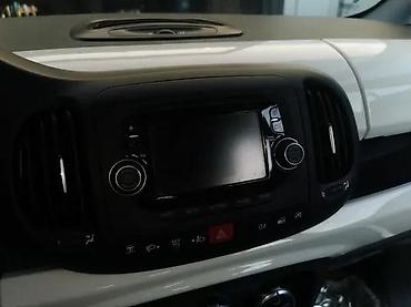 kvalitetni ventilatori: CD RADIO FIAT 500 L | Fiat 500 L cd radio u odlicnom stanju — 1