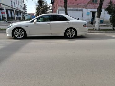 ош аванте: Toyota Crown: 3.5 л | 2009 г. | Седан