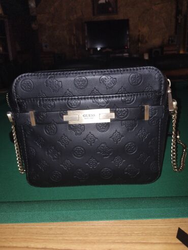 Torbe: Torba za rame, Guess, Materijal: Koža