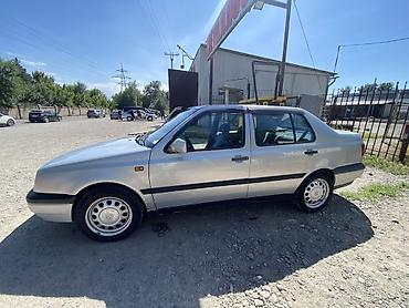 бампер на вента: Volkswagen Vento: 1992 г., 1.8 л, Автомат, Бензин, Седан — 6