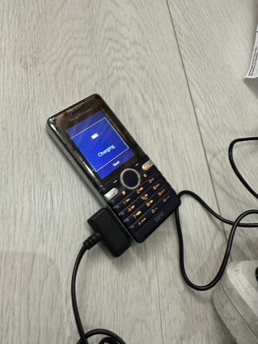 Мобильные телефоны: Ericsson TH337, Б/у, цвет - Синий