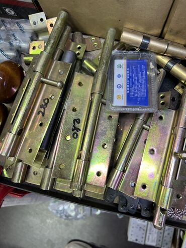 Газовые баллоны: Дверные замки