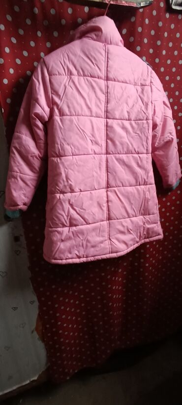 кожанная куртка: Куртка дев.6-9 лет,прошу600