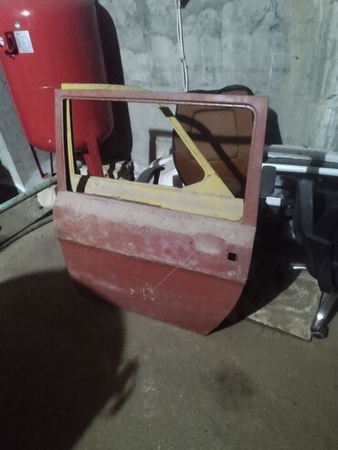 Avtomobil qapıları: Sağ ön, QAZ ГА3 24, Rusiya, Ünvandan götürmə — 9