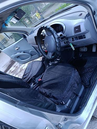 мотор кармаган: Nissan Micra: 2002 г., 1.3 л, Кол менен иштөөчү, Бензин, Хетчбек — 3