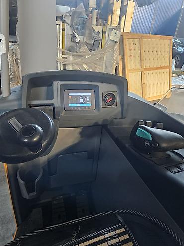 Погрузчики: Погрузчик, Колесный, Вилочный — 5