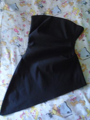 pull and bear dukserice: Zara nov top, naznačene veličine M, odgovara osobama koje nose S — 6
