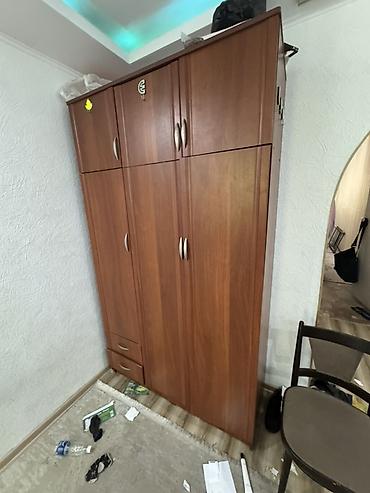 standing mirror: Набор мебели для квартиры: - Диван: прямой, обивка велюр/микровелюр — 2