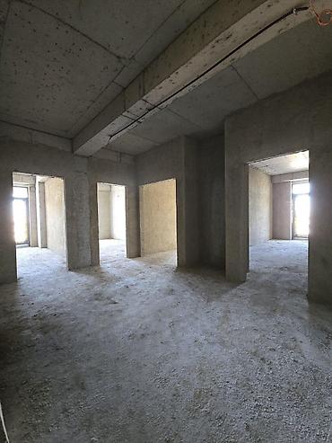 ev alqi satqi ofisləri: Ağ şəhər, 3 otaqlı, Yeni tikili, m. Xətai, 180 kv. m — 2