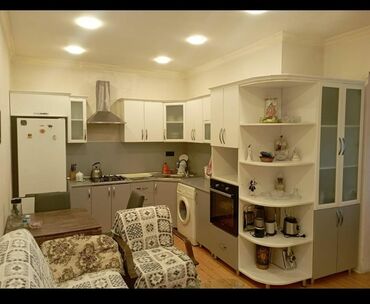 Mətbəx mebeli: *ZB* *MƏTBƏX MEBELİ* Qiymət *550 AZN* qiymət sondur ölçü *6 metr*