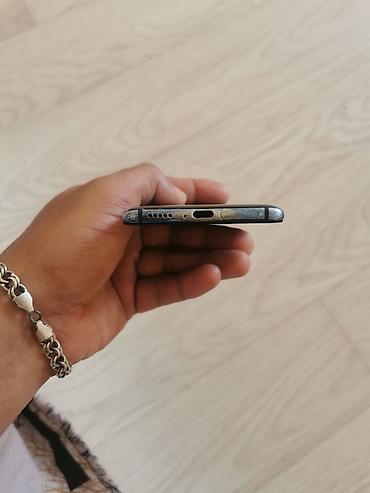 xiaomi redmi 9 t: Xiaomi Mi 9T, rəng - Mavi, 
 Qırıq — 3