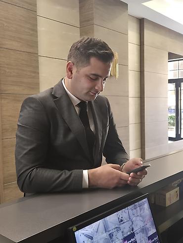 ucuz taksi: Şəxsi sürücü, 29 yaş, stajı 8 il, Şəxsi nəqliyyat vasitəsi ilə — 1