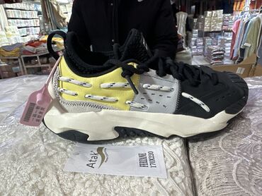 брюки мужские спортивные: Мужские кроссовки, 40.5, Puma, Новый