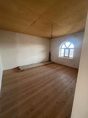 Həyət evləri və villaların satışı: 2 mərtəbəli daş tikili həyət evi - Tikinti materialı: qalın çay/şəhər — 20
