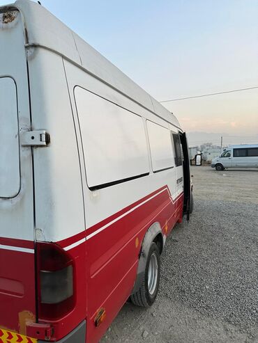 Mercedes-Benz: Mercedes-Benz Спринтер: 2004 г., 2.2 л, Механика, Дизель, Фургон — 8