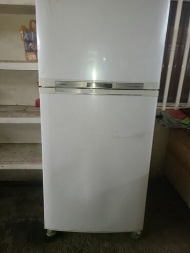 холодильник був: Холодильник Б/у, Side-By-Side (двухдверный), 77 * 172 * 69