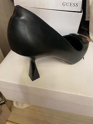 dior canta: Qara rəngli qadın klassik tuflisi - Model: BATA AYK 6216132-Y - Ölçü — 2