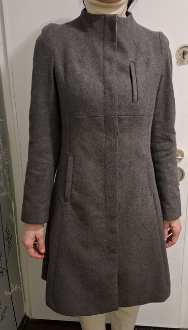 Zimske jakne: Ženska zimska garderoba – 4 komada 1) Elegantni kaput, tamnosivi - — 1