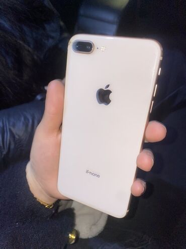 gps трекер для человека: IPhone 8 Plus, Б/у, 64 ГБ, Золотой, Чехол, 78 %