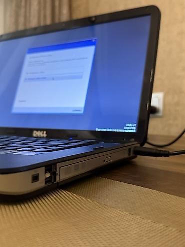 Dell: Dell Vostro 1015 noutbuk - Ekran: 15.6" enerji-səmərəli displey - — 5