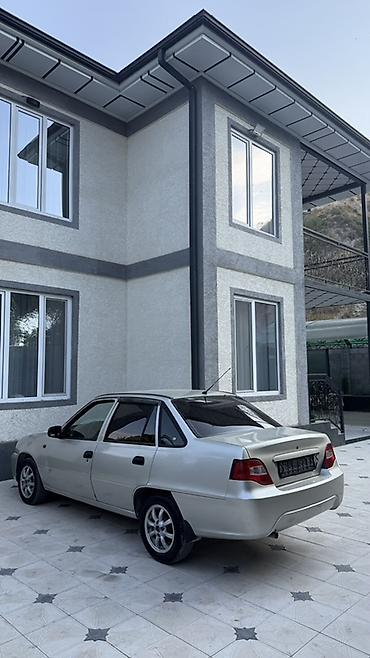 Daewoo: Daewoo Nexia: 2009 г., 1.6 л, Механика, Бензин, Седан — 2
