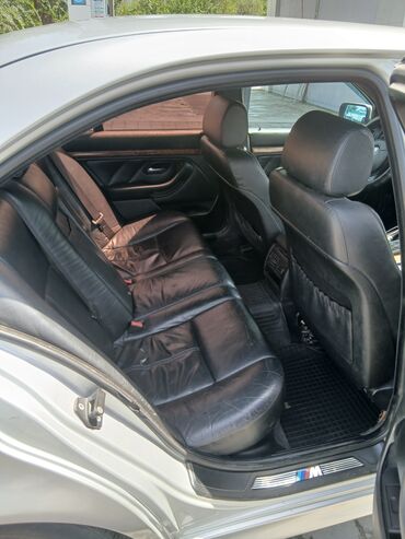 пороги рх: BMW 5 series: 2001 г., 3 л, Механика, Бензин, Седан