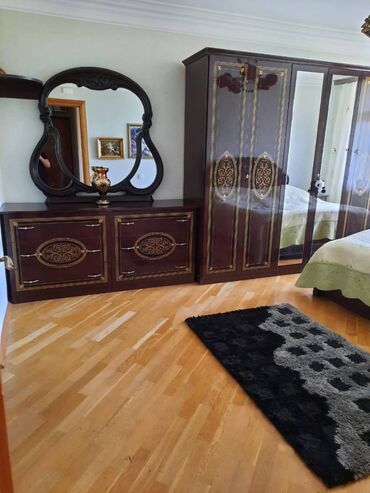 Uzunmüddətli kirayə mənzillər: Qaraev metrosunun yaxınlığında 5 mertebeli binanın 3-cu mərtəbəsində -da lalafo.az — 7 Uzunmüddətli kirayə mənzillər: Qaraev metrosunun yaxınlığında 5 mertebeli binanın 3-cu mərtəbəsində — 7