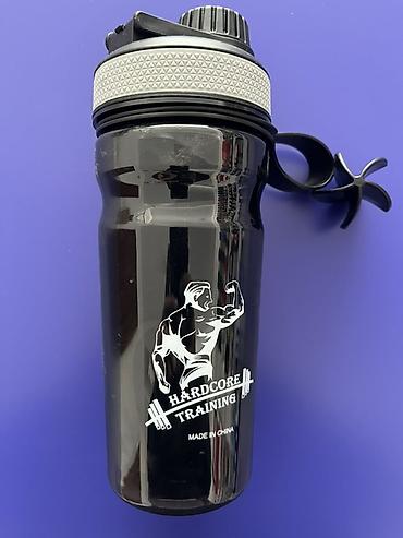 “Hardcore Training” idman şakeri 600ml - Qarajlı qapaq və vidalı içmə