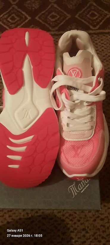 Кроссовки и спортивная обувь: Кроссовки, 38, Louis Vuitton, Новый, цвет - Розовый — 6