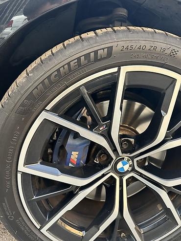 gac gs8: BMW 5 series: 2021 г., Седан — 9