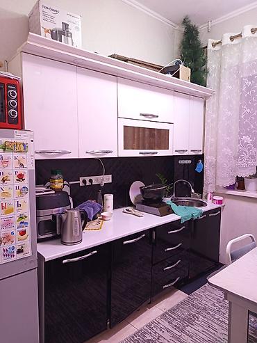 Продам комплект мебели для квартиры: 1 . кухонный гарнитур цена за 5