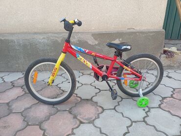 электронный велосипед: Продаю детский велосипед, диаметр колес 18. Состояние хорошее