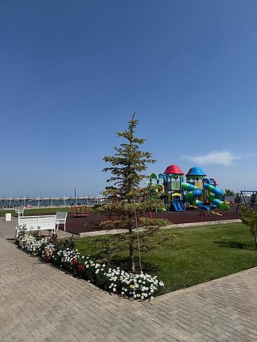 Продажа коттеджей и домов: Продается коттедж на берегу Иссык-Куля Местоположение: пансионат — 16