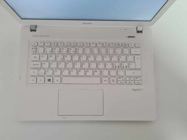 Tableti: Acer aspire v3-371Ekran: 13.3" led Procesor: intel core i3-4005U na lalafo.rs — 5 Tableti: Acer aspire v3-371Ekran: 13.3" led Procesor: intel core i3-4005U — 5