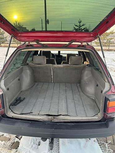 Volkswagen: Volkswagen Passat: 1988 г., 1.8 л, Бензин, Универсал — 13