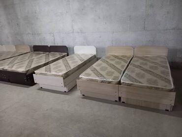 Двуспальные кровати: Двуспальная кровать, Новый, С ящиком для хранения, длина - 2 см — 9