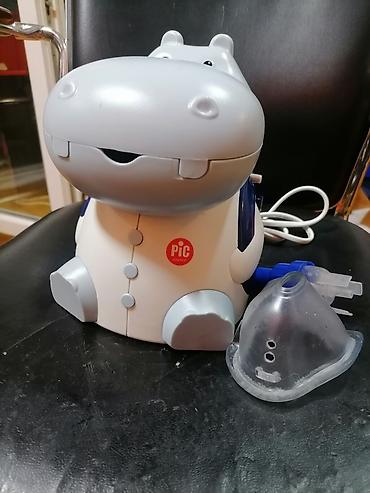 Inhalatori, nebulizatori: Inhalator Kompresorski u obliku kučeta. Kompletan
 Mirjevo — 8