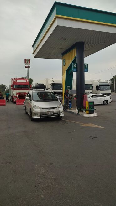 купить один диск на авто: Toyota Estima: 2002 г., 3 л, Автомат, Газ, Вэн/Минивэн