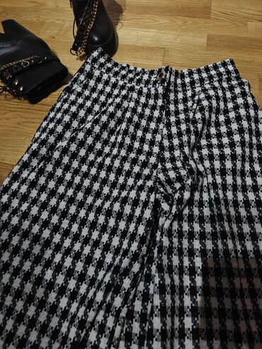 zenske pantalone dzeparice: S (EU 36), Visok struk, Zvoncare