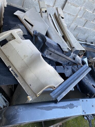 Передние фары: Мерседес w124. 
Запчасти — 11