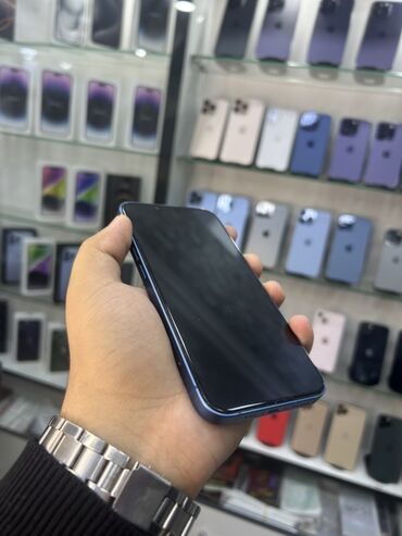 Apple iPhone: IPhone 13, Mavi, Face ID — 3