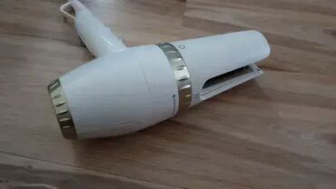 Fenovi za kosu: Carerra fen 2000w - Germany Potpuno ispravan Clatronik mali fen na lalafo.rs — 4 Fenovi za kosu: Carerra fen 2000w - Germany Potpuno ispravan Clatronik mali fen — 4