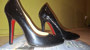 Salonke: Salonke, 37 — 2