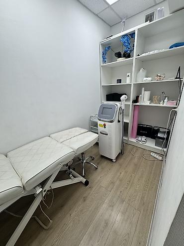 Коммерческая недвижимость: Сдаю Отдельный кабинет: Для бровиста, Для лешмейкера, Для шугаринга, эпиляции, 8 м², В жилом комплексе, Готовый бизнес, С оборудованием — 2