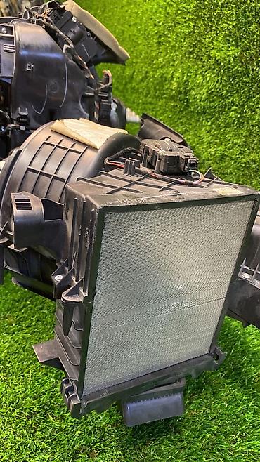 Другие автозапчасти: Корпус печки Bmw X5 3.0D в сборе E70 M57N2 2007 (б/у)  Марка — 7