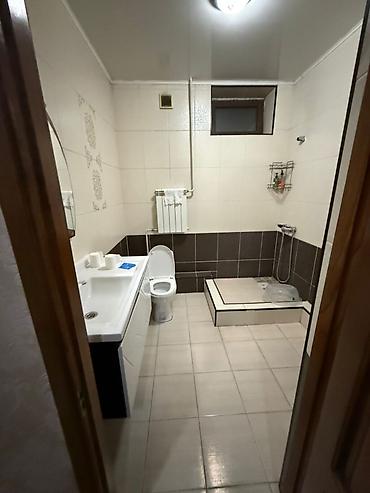 Долгосрочная аренда домов: 380 м², 6 комнат — 19