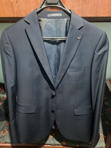 мужские кастюм: Костюм 5XL (EU 50), цвет - Синий