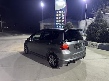 Honda: Honda Fit: 2003 г., 1.5 л, Вариатор, Бензин, Хэтчбэк — 4