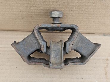 Подушки коробки передач: Подушка коробки передач Mercedes-Benz 1990 г., Б/у, Оригинал, Германия — 7